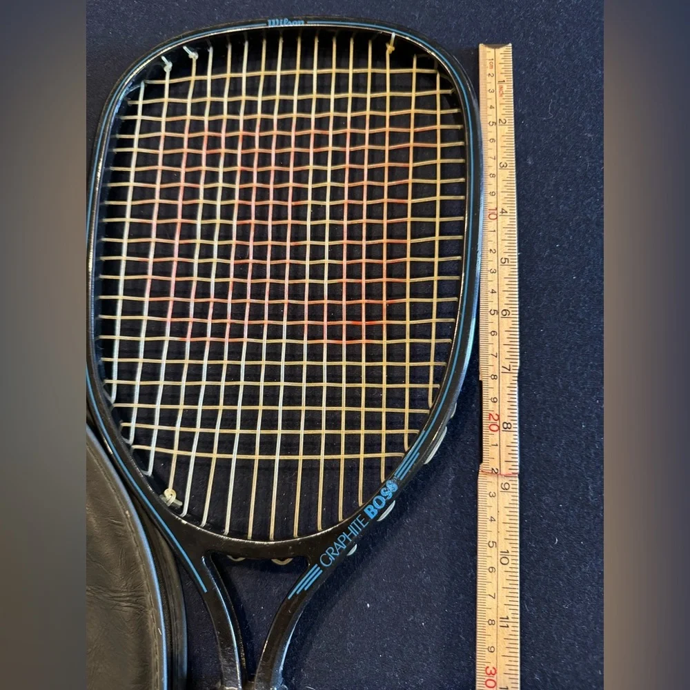 Graphite Boss Racket with Multicolor Strings - Picture 2 of 7